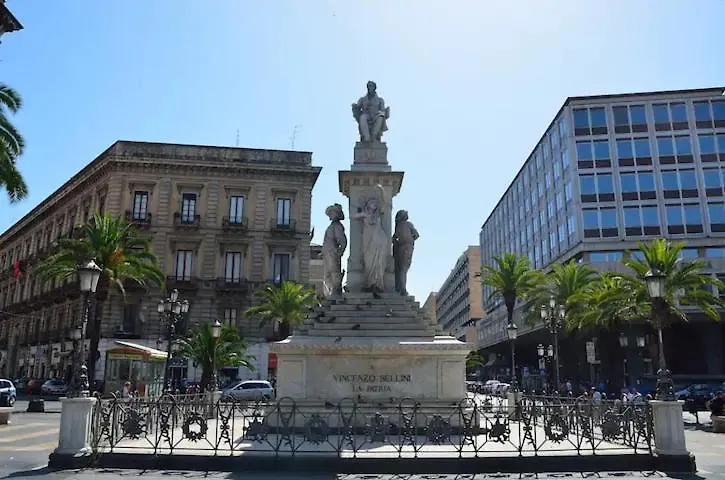 Downtown Apartment Centro Storico - Catania 0*,  Italy
